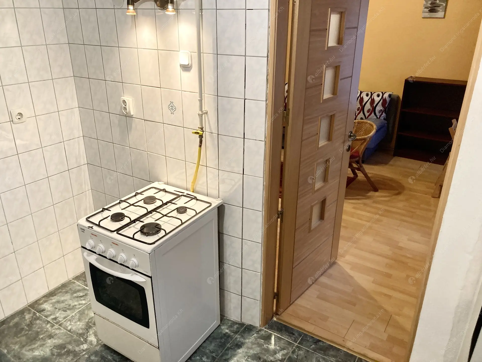 Kiadó albérlet 190000 Ft/hó áron: Budapest, VI. kerület  Vörösmarty utca. Mérete: 30 nm, 1 szobás | Alberlet.hu - 6510004