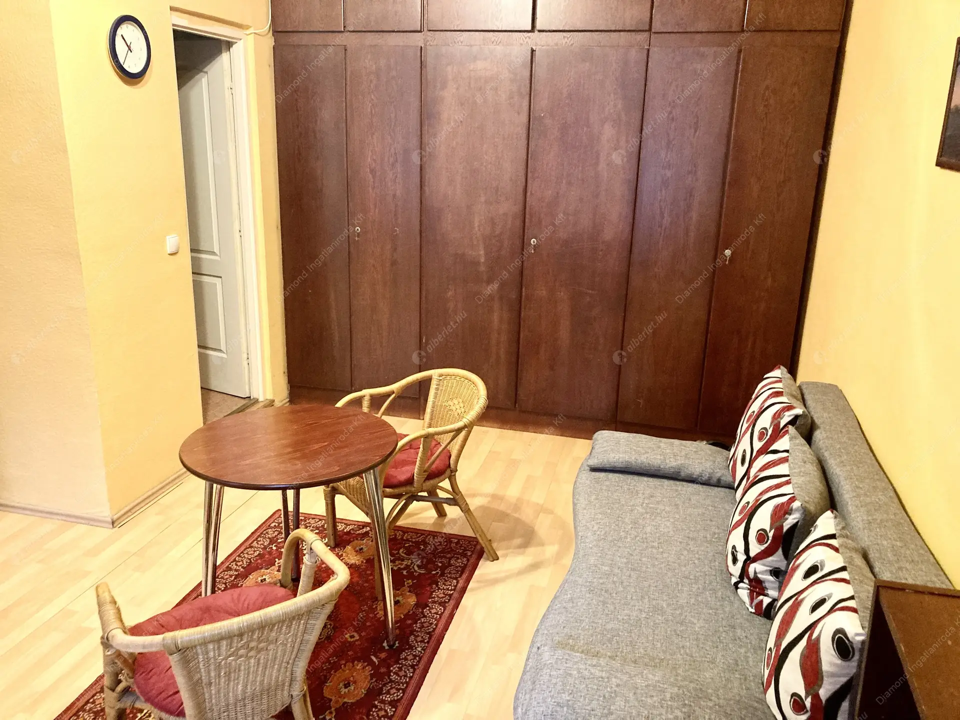 Kiadó albérlet 190000 Ft/hó áron: Budapest, VI. kerület  Vörösmarty utca. Mérete: 30 nm, 1 szobás | Alberlet.hu - 6510008