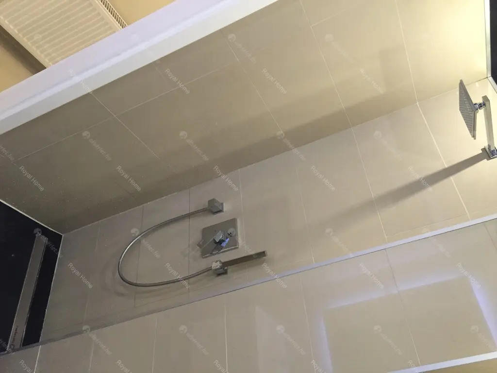 Kiadó albérlet 190000 Ft/hó áron: Budapest, VI. kerület  Vörösmarty utca. Mérete: 35 nm, 1 szobás | Alberlet.hu - 5163308