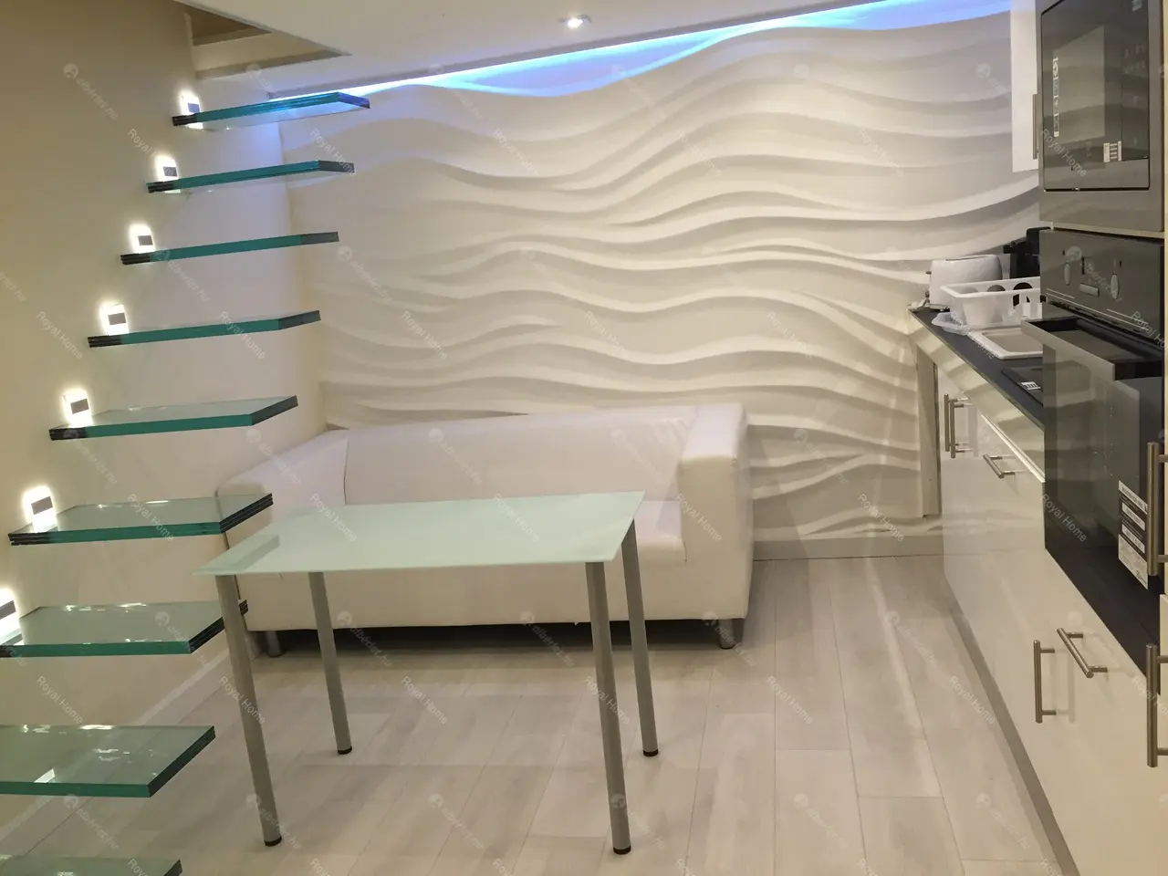 Kiadó albérlet 190000 Ft/hó áron: Budapest, VI. kerület  Vörösmarty utca. Mérete: 35 nm, 1 szobás | Alberlet.hu - 5163318