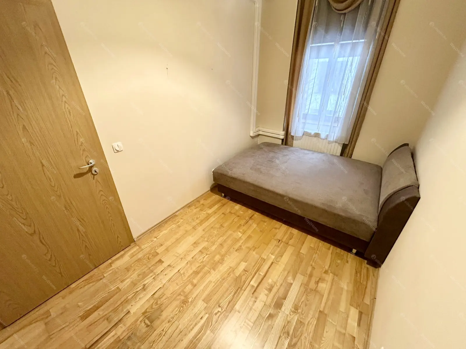 Kiadó albérlet 270000 Ft/hó áron: Budapest, VI. kerület  Vörösmarty utca. Mérete: 65 nm, 3 szobás | Alberlet.hu - 6642201