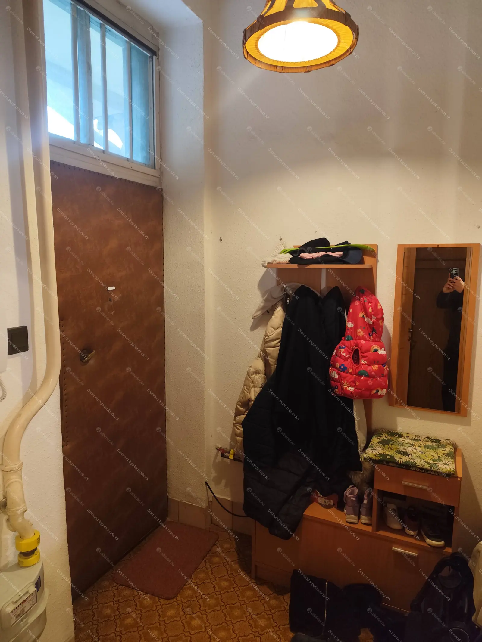 Kiadó albérlet 270000 Ft/hó áron: Budapest, VI. kerület  Vörösmarty utca. Mérete: 70 nm, 2 szobás | Alberlet.hu - 6653859