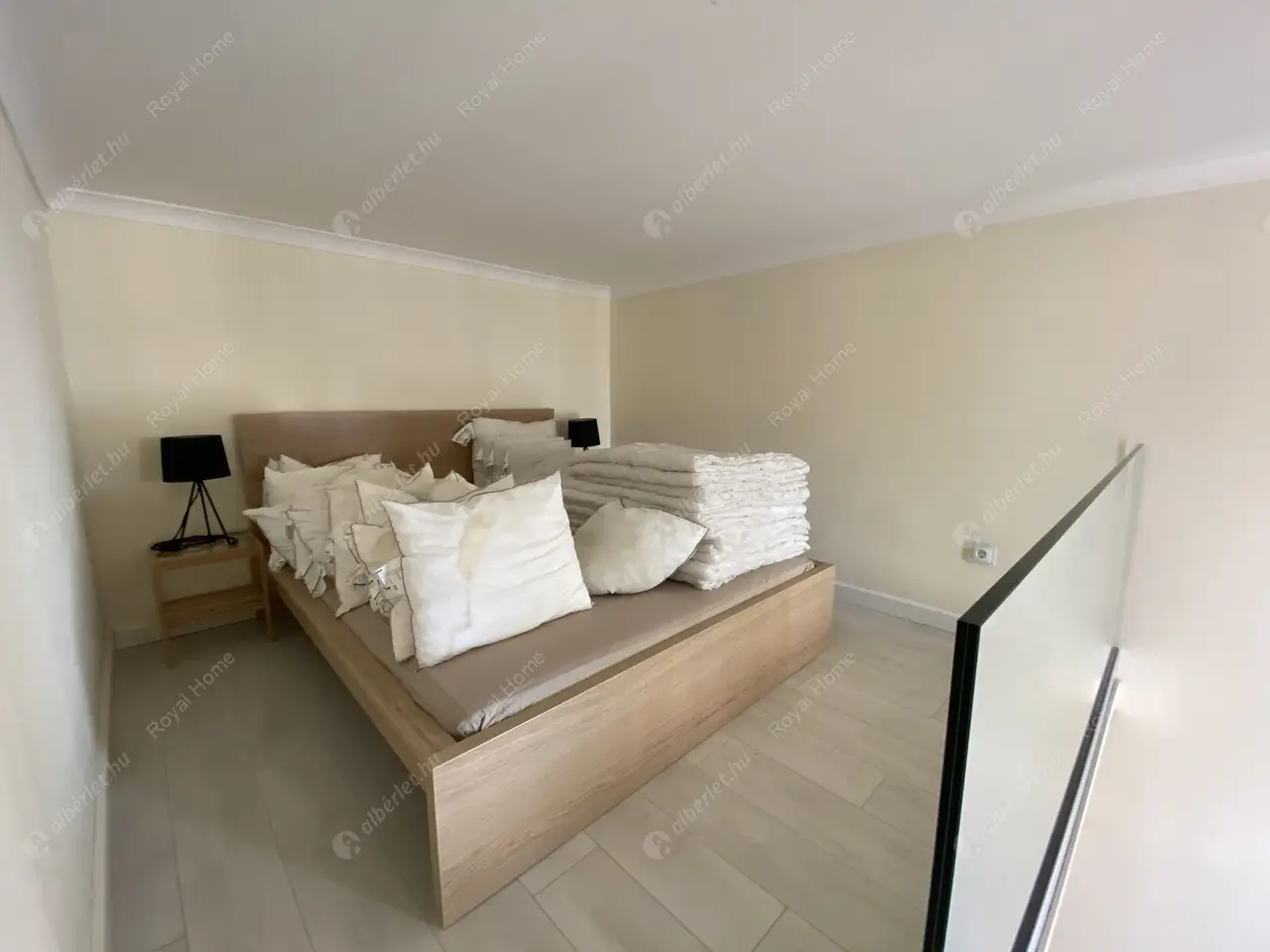 Kiadó albérlet 423000 Ft/hó áron: Budapest, VI. kerület  Vörösmarty utca. Mérete: 70 nm, 3 szobás | Alberlet.hu - 5011526