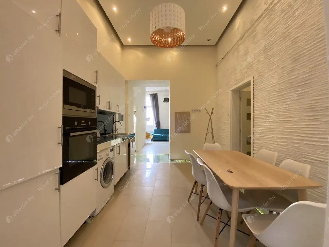 Kiadó albérlet 423000 Ft/hó áron: Budapest, VI. kerület  Vörösmarty utca. Mérete: 70 nm, 3 szobás | Alberlet.hu - 5011531