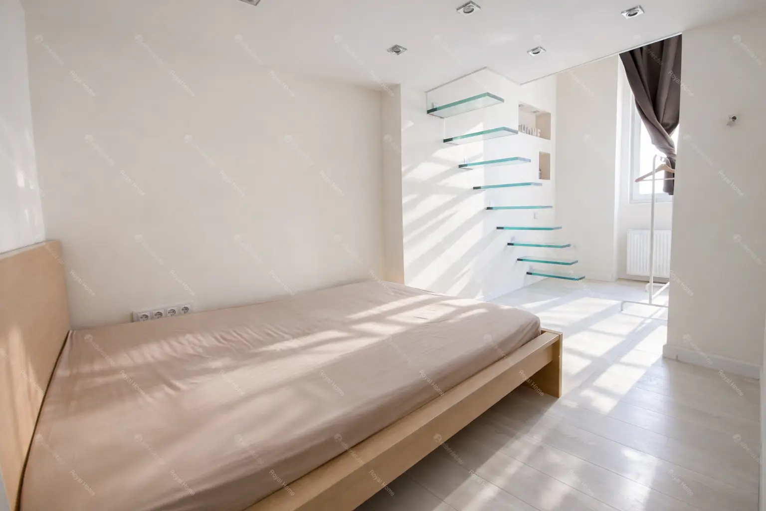 Kiadó albérlet 353000 Ft/hó áron: Budapest, VI. kerület  Vörösmarty utca. Mérete: 70 nm, 3 szobás | Alberlet.hu - 6666423