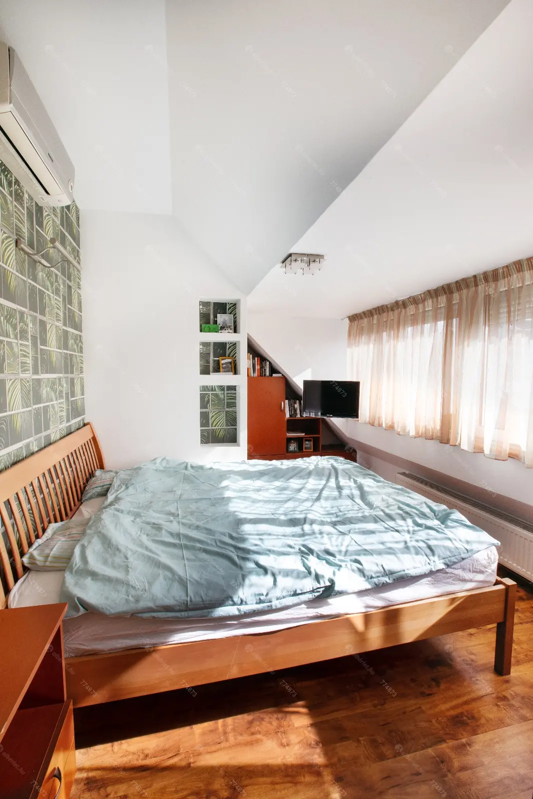 Kiadó albérlet 260000 Ft/hó áron: Budapest, VI. kerület  Weiner Leó utca. Mérete: 48 nm, 2 szobás | Alberlet.hu - 6657319