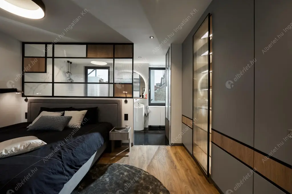 Kiadó albérlet 1520000 Ft/hó áron: Budapest, VI. kerület  Zichy Jenő utca. Mérete: 140 nm, 4 szobás | Alberlet.hu - 6617454