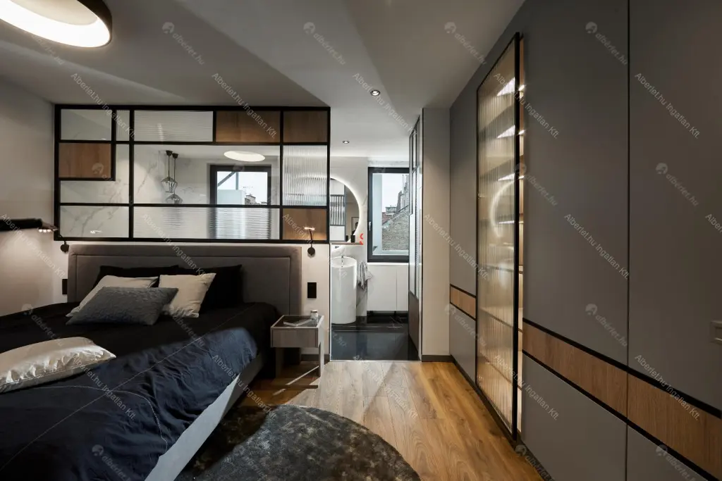 Kiadó albérlet 1495000 Ft/hó áron: Budapest, VI. kerület  Zichy Jenő utca. Mérete: 140 nm, 4 szobás | Alberlet.hu - 6682672