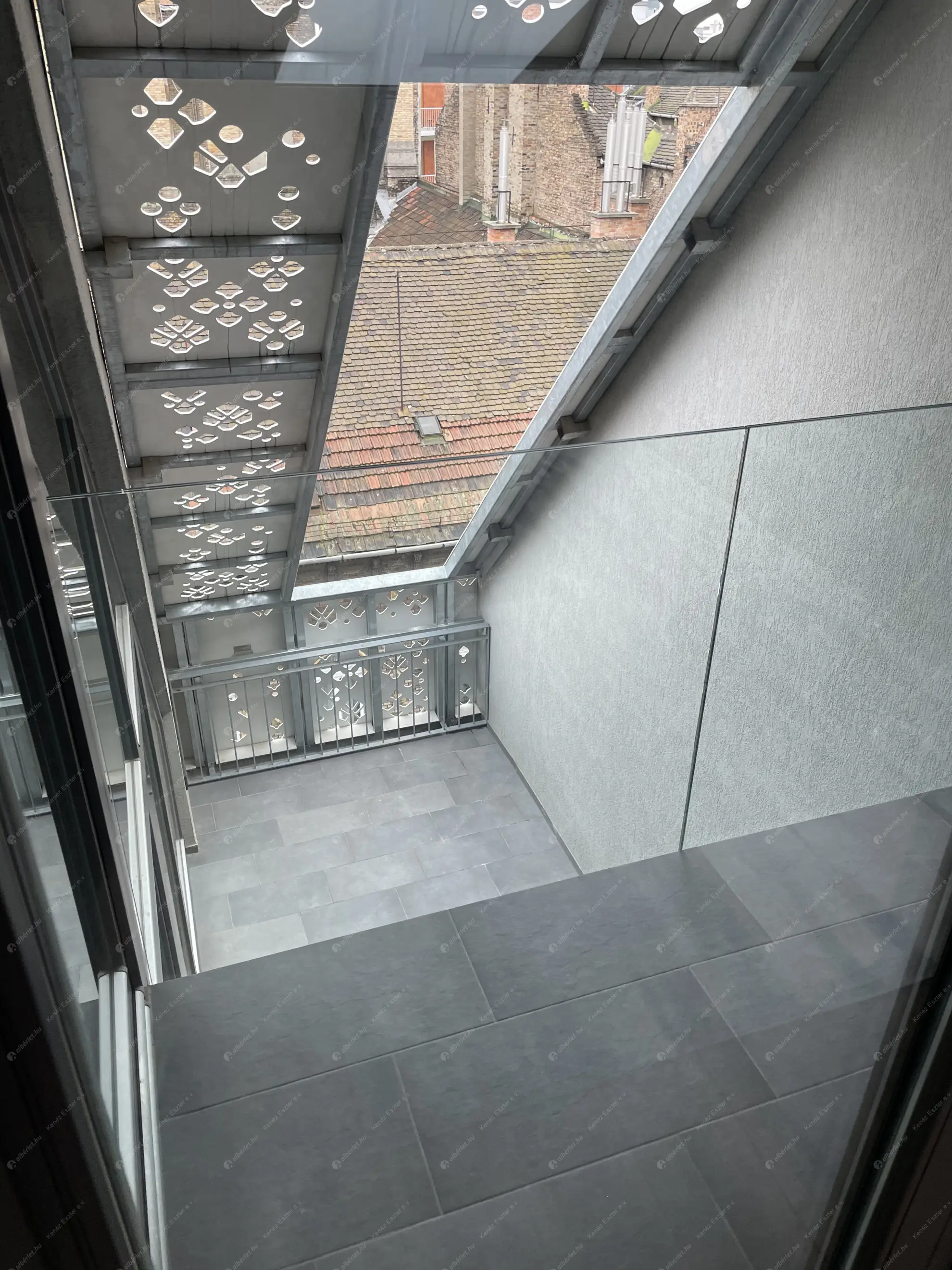 Kiadó albérlet 1524000 Ft/hó áron: Budapest, VI. kerület  Zichy Jenő utca. Mérete: 140 nm, 4 szobás | Alberlet.hu - 6620617