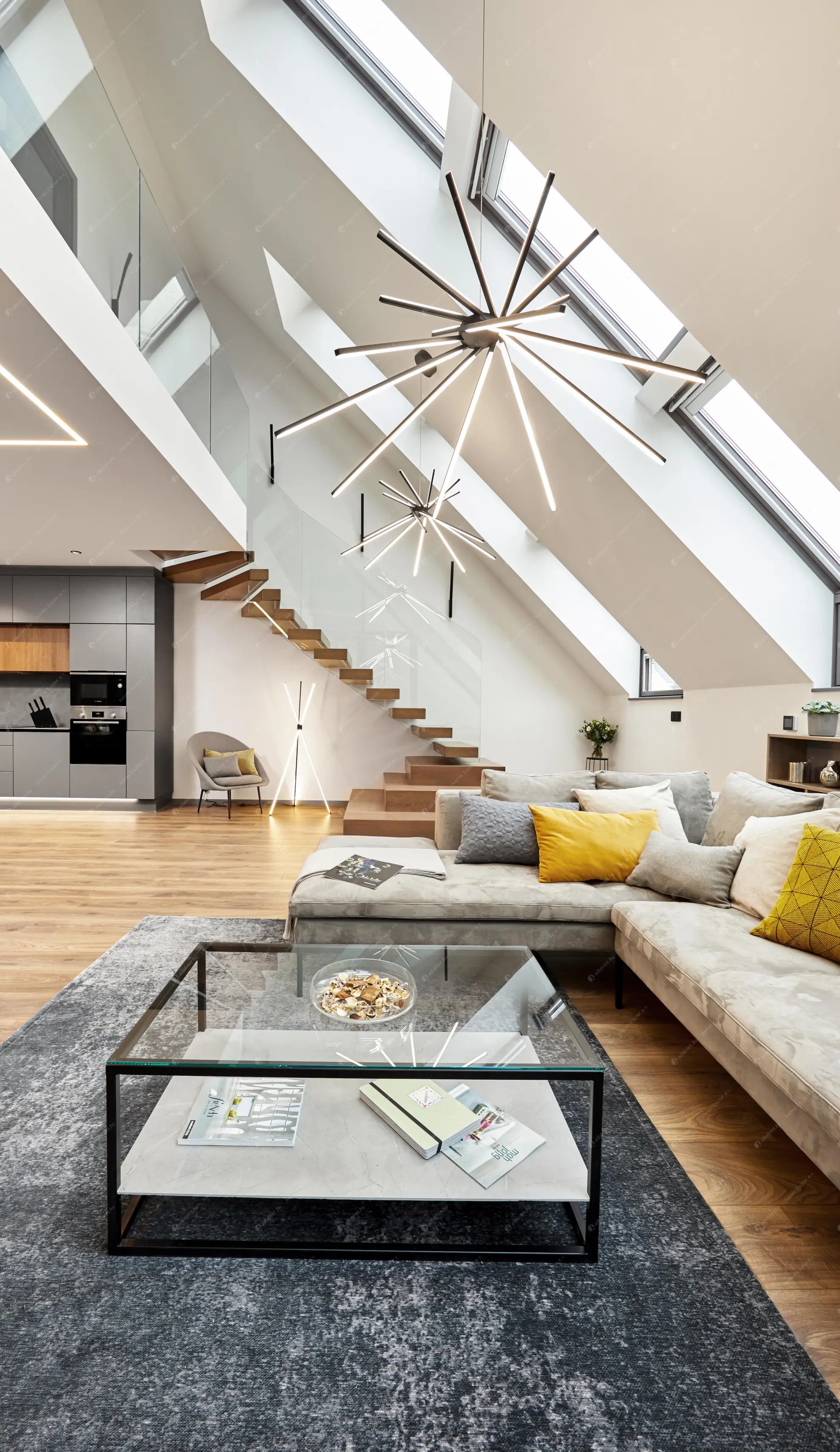 Kiadó albérlet 1524000 Ft/hó áron: Budapest, VI. kerület  Zichy Jenő utca. Mérete: 140 nm, 4 szobás | Alberlet.hu - 6620619