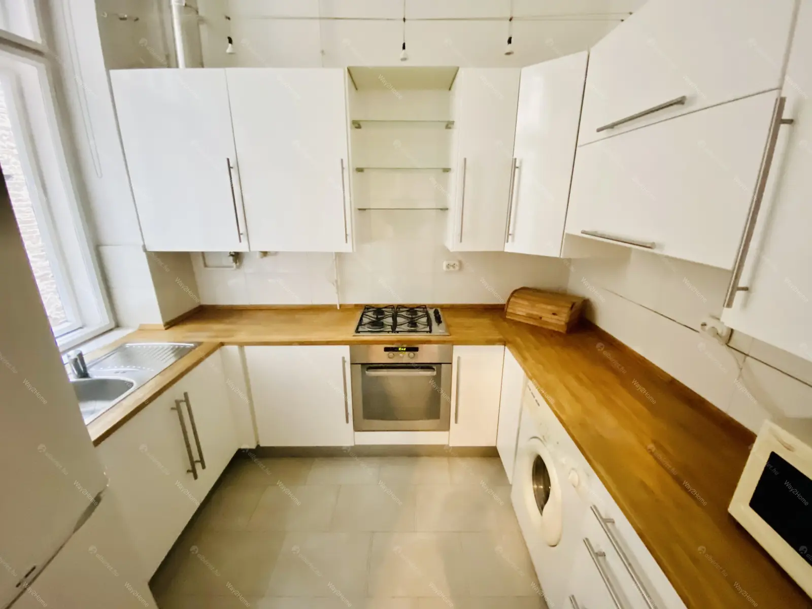 Kiadó albérlet 290000 Ft/hó áron: Budapest, VI. kerület  Zichy Jenő utca. Mérete: 65 nm, 3 szobás | Alberlet.hu - 6660924