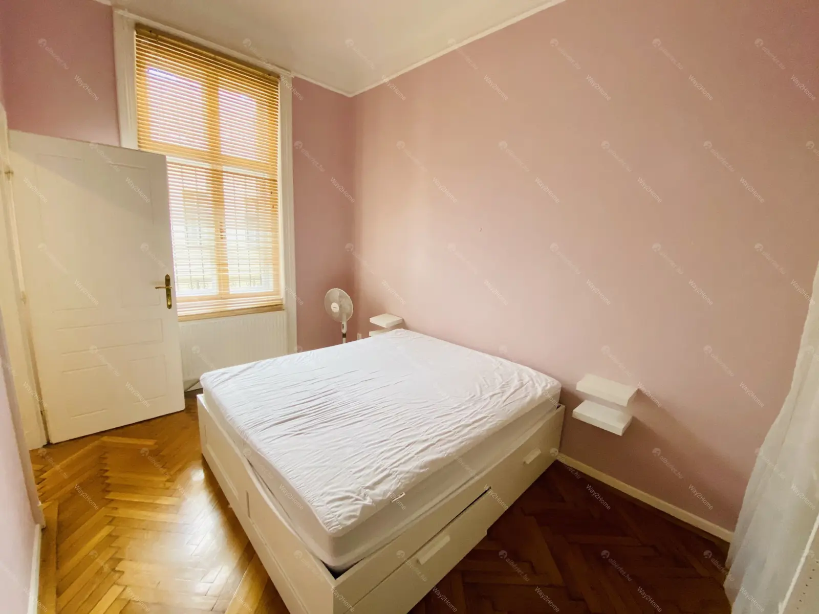 Kiadó albérlet 290000 Ft/hó áron: Budapest, VI. kerület  Zichy Jenő utca. Mérete: 65 nm, 3 szobás | Alberlet.hu - 6660932