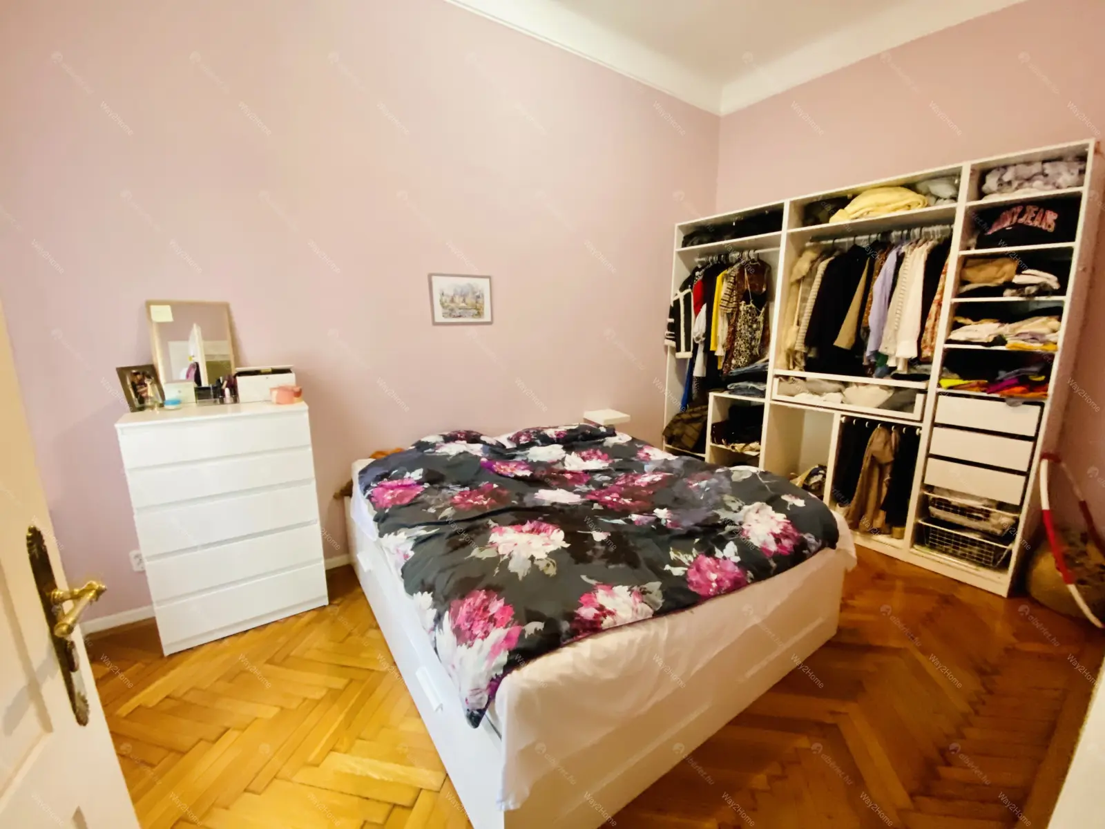 Kiadó albérlet 290000 Ft/hó áron: Budapest, VI. kerület  Zichy Jenő utca. Mérete: 65 nm, 3 szobás | Alberlet.hu - 6660936