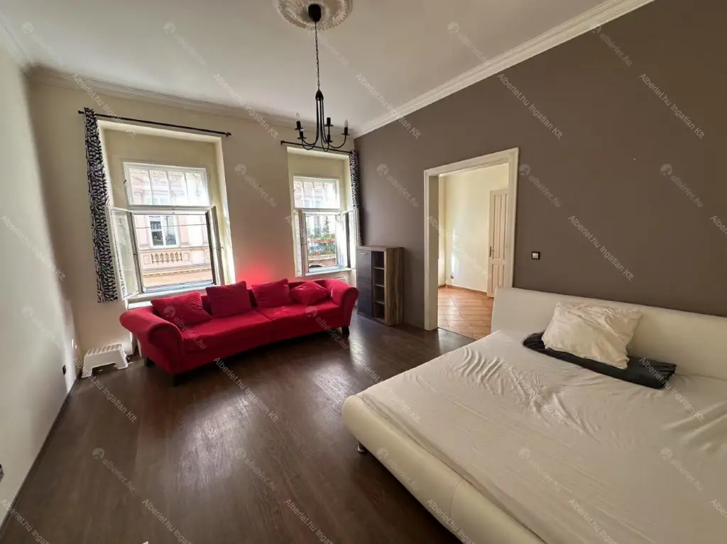 Kiadó albérlet 278000 Ft/hó áron: Budapest, VI. kerület  Zichy Jenő utca. Mérete: 65 nm, 3 szobás | Alberlet.hu - 6698032