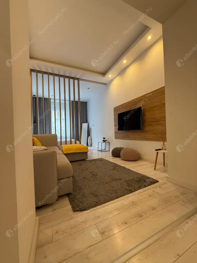 Kiadó albérlet 380000 Ft/hó áron: Budapest, VI. kerület  Zichy Jenő utca. Mérete: 71 nm, 2 szobás | Alberlet.hu - 6502056