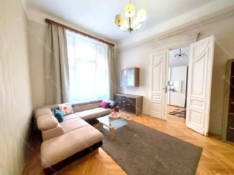 Kiadó albérlet 270000 Ft/hó áron: Budapest, VI. kerület  Zichy Jenő utca. Mérete: 77 nm, 2 szobás | Alberlet.hu - 6669248