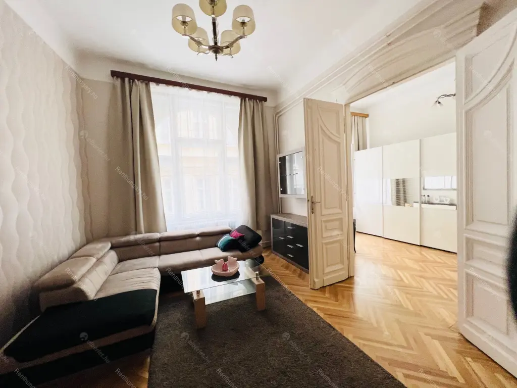 Kiadó albérlet 270000 Ft/hó áron: Budapest, VI. kerület  Zichy Jenő utca. Mérete: 77 nm, 2 szobás | Alberlet.hu - 6669253