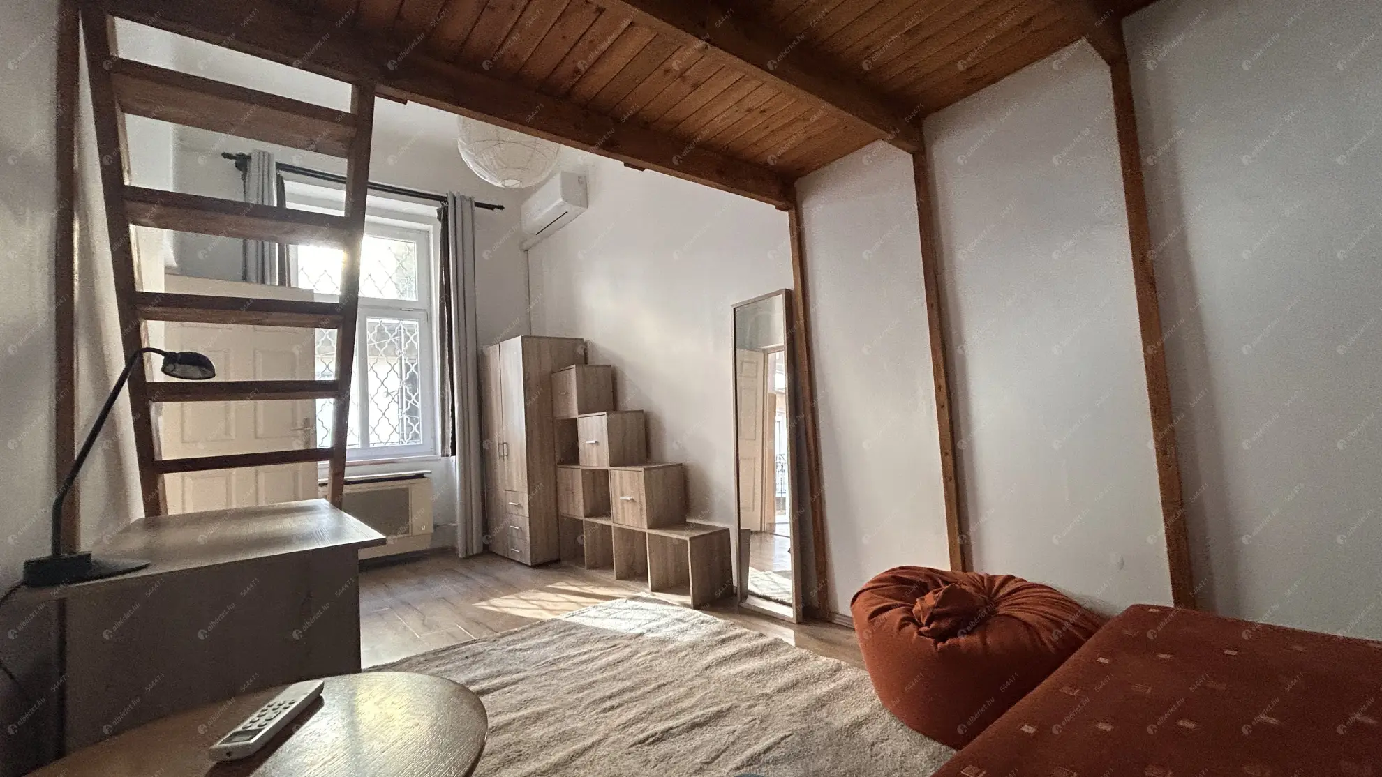 Kiadó albérlet 160000 Ft/hó áron: Budapest, VII. kerület  Akácfa utca. Mérete: 25 nm, 1 szobás | Alberlet.hu - 6571709