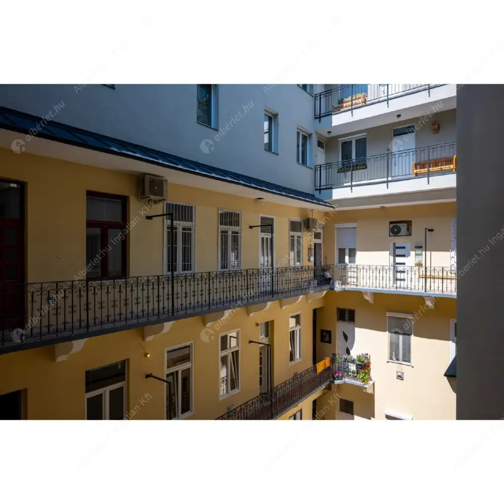 Kiadó albérlet 300000 Ft/hó áron: Budapest, VII. kerület  Akácfa utca. Mérete: 40 nm, 2 szobás | Alberlet.hu - 6585371