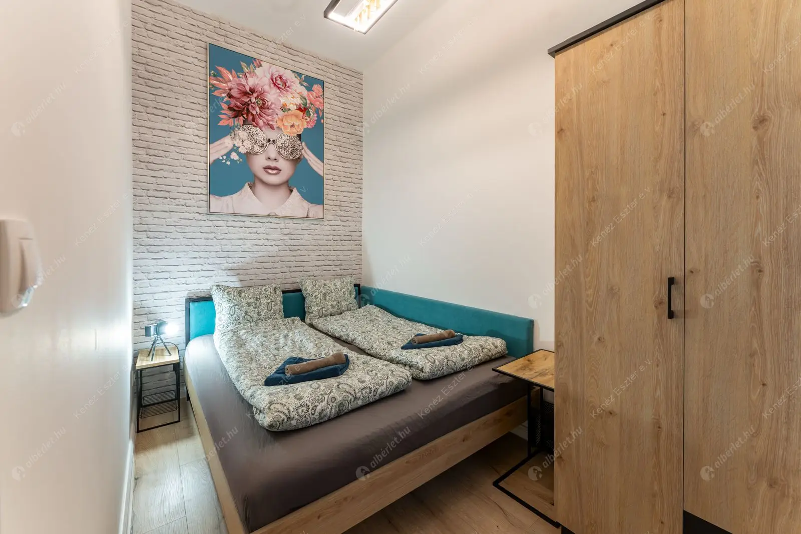 Kiadó albérlet 276000 Ft/hó áron: Budapest, VII. kerület  Akácfa utca. Mérete: 42 nm, 1 szobás | Alberlet.hu - 6552792