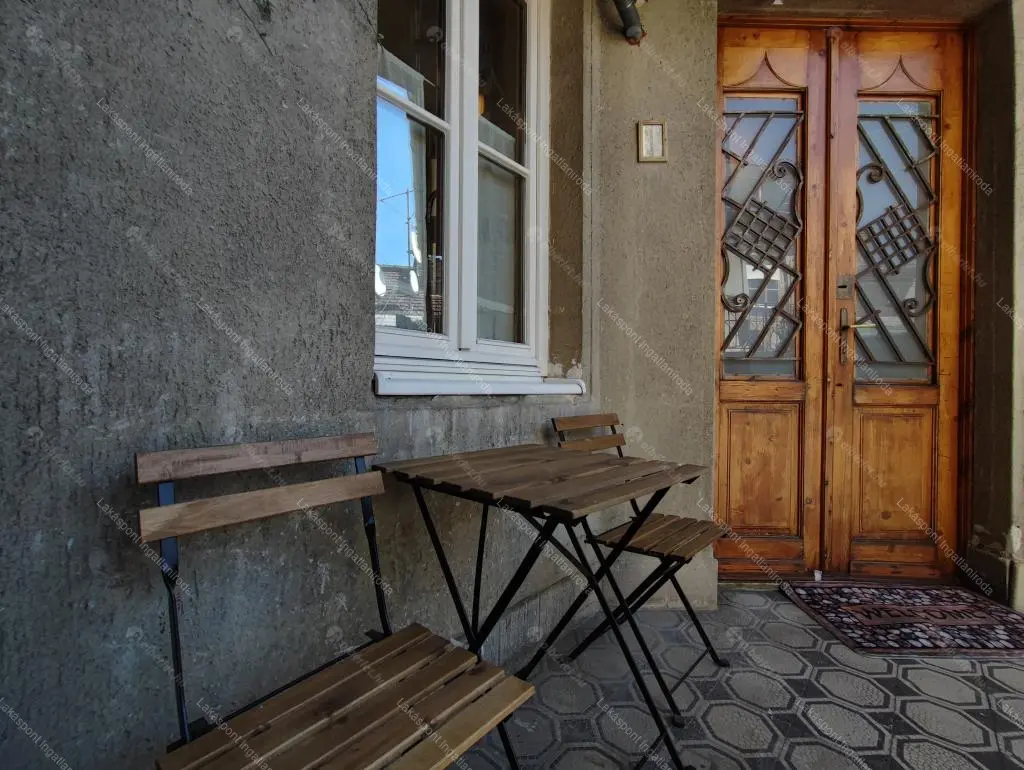 Kiadó albérlet 220000 Ft/hó áron: Budapest, VII. kerület  Akácfa utca. Mérete: 44 nm, 2 szobás | Alberlet.hu - 6701532