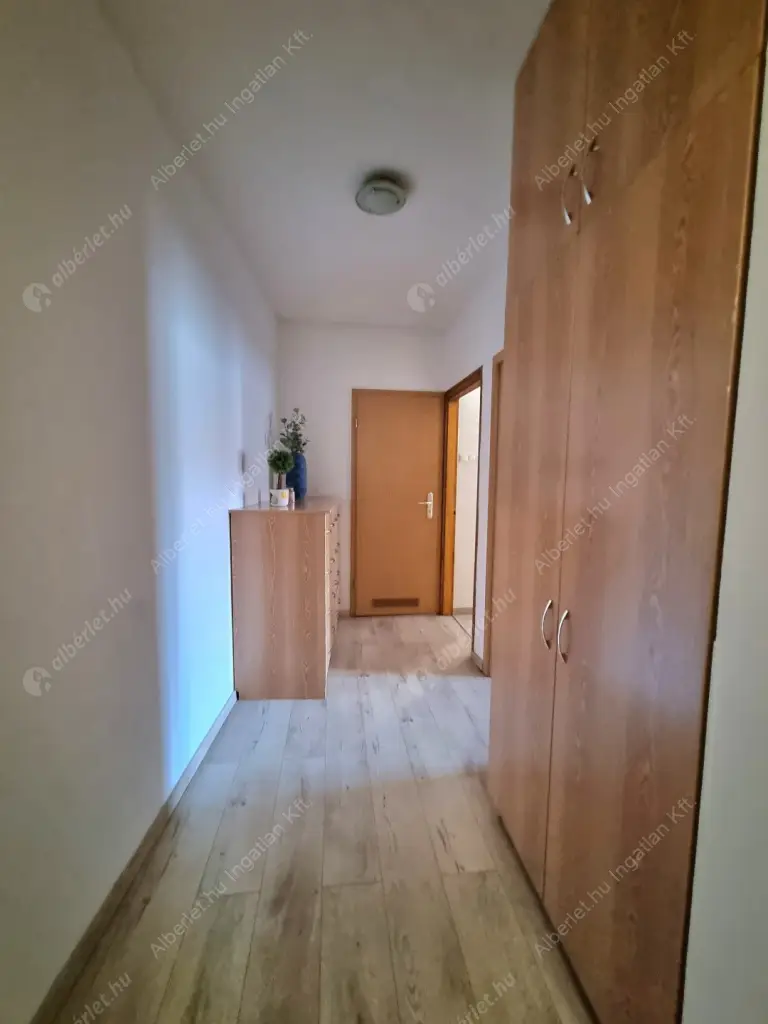 Kiadó albérlet 250000 Ft/hó áron: Budapest, VII. kerület  Akácfa utca. Mérete: 48 nm, 2 szobás | Alberlet.hu - 6583853