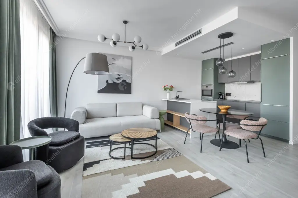 Kiadó albérlet 613000 Ft/hó áron: Budapest, VII. kerület  Akácfa utca. Mérete: 79 nm, 3 szobás | Alberlet.hu - 6554301