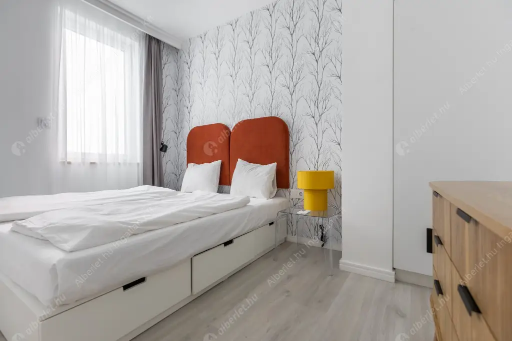 Kiadó albérlet 613000 Ft/hó áron: Budapest, VII. kerület  Akácfa utca. Mérete: 79 nm, 3 szobás | Alberlet.hu - 6554310