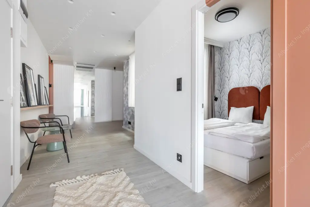 Kiadó albérlet 613000 Ft/hó áron: Budapest, VII. kerület  Akácfa utca. Mérete: 79 nm, 3 szobás | Alberlet.hu - 6554311