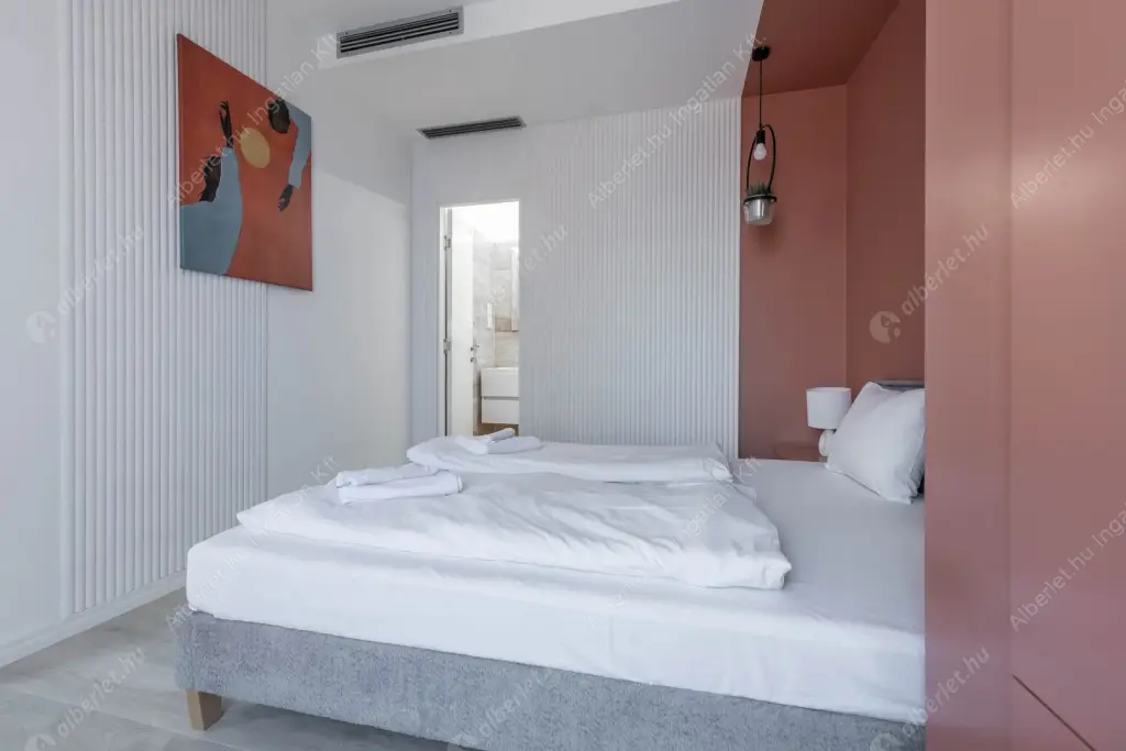 Kiadó albérlet 613000 Ft/hó áron: Budapest, VII. kerület  Akácfa utca. Mérete: 79 nm, 3 szobás | Alberlet.hu - 6554316