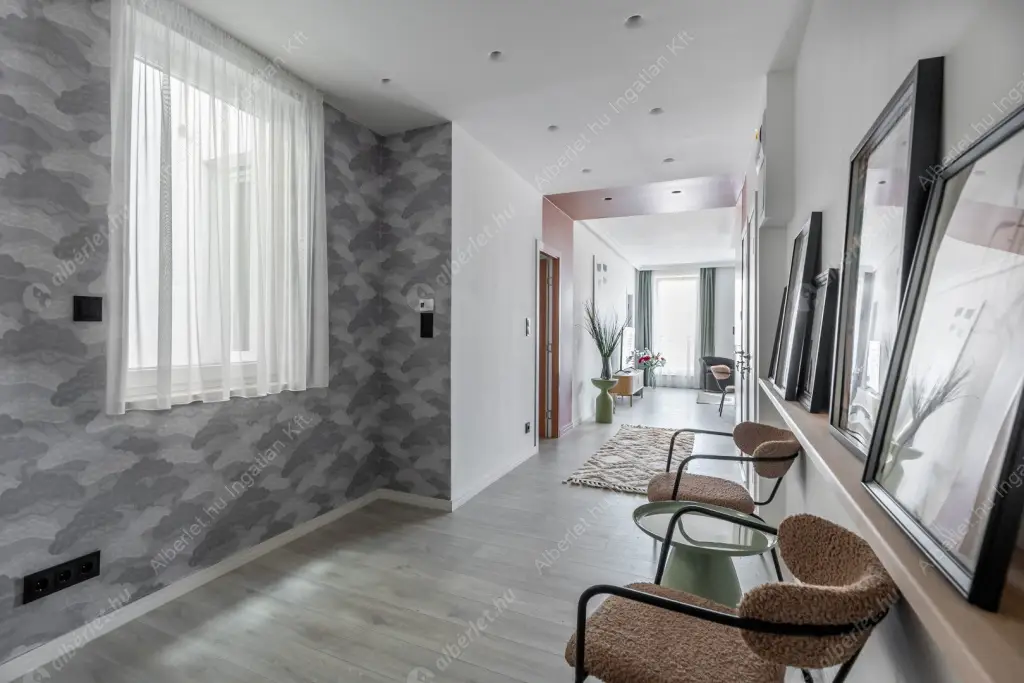 Kiadó albérlet 613000 Ft/hó áron: Budapest, VII. kerület  Akácfa utca. Mérete: 79 nm, 3 szobás | Alberlet.hu - 6554317