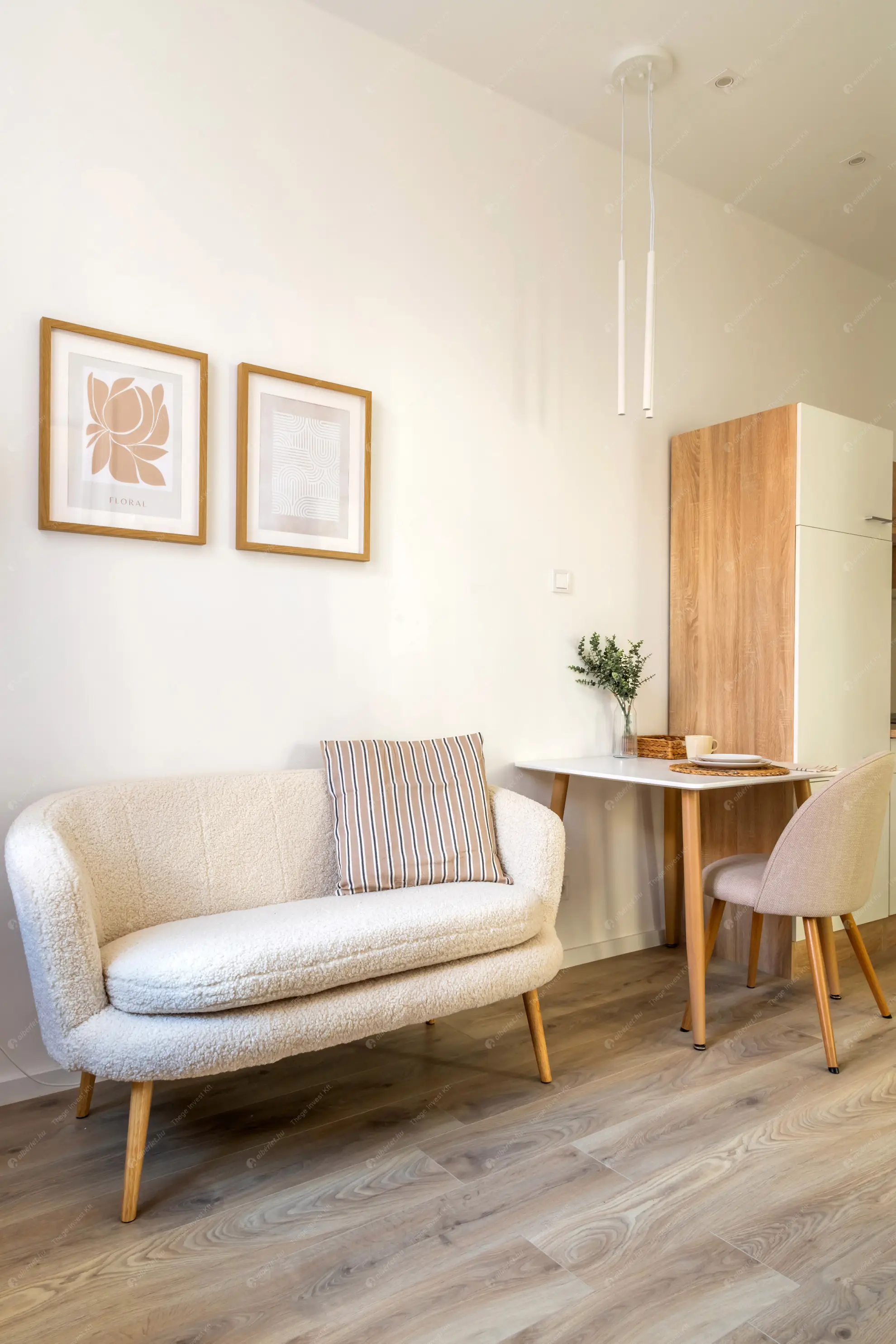 Kiadó albérlet 235000 Ft/hó áron: Budapest, VII. kerület  Almássy tér. Mérete: 25 nm, 1 szobás | Alberlet.hu - 6606586