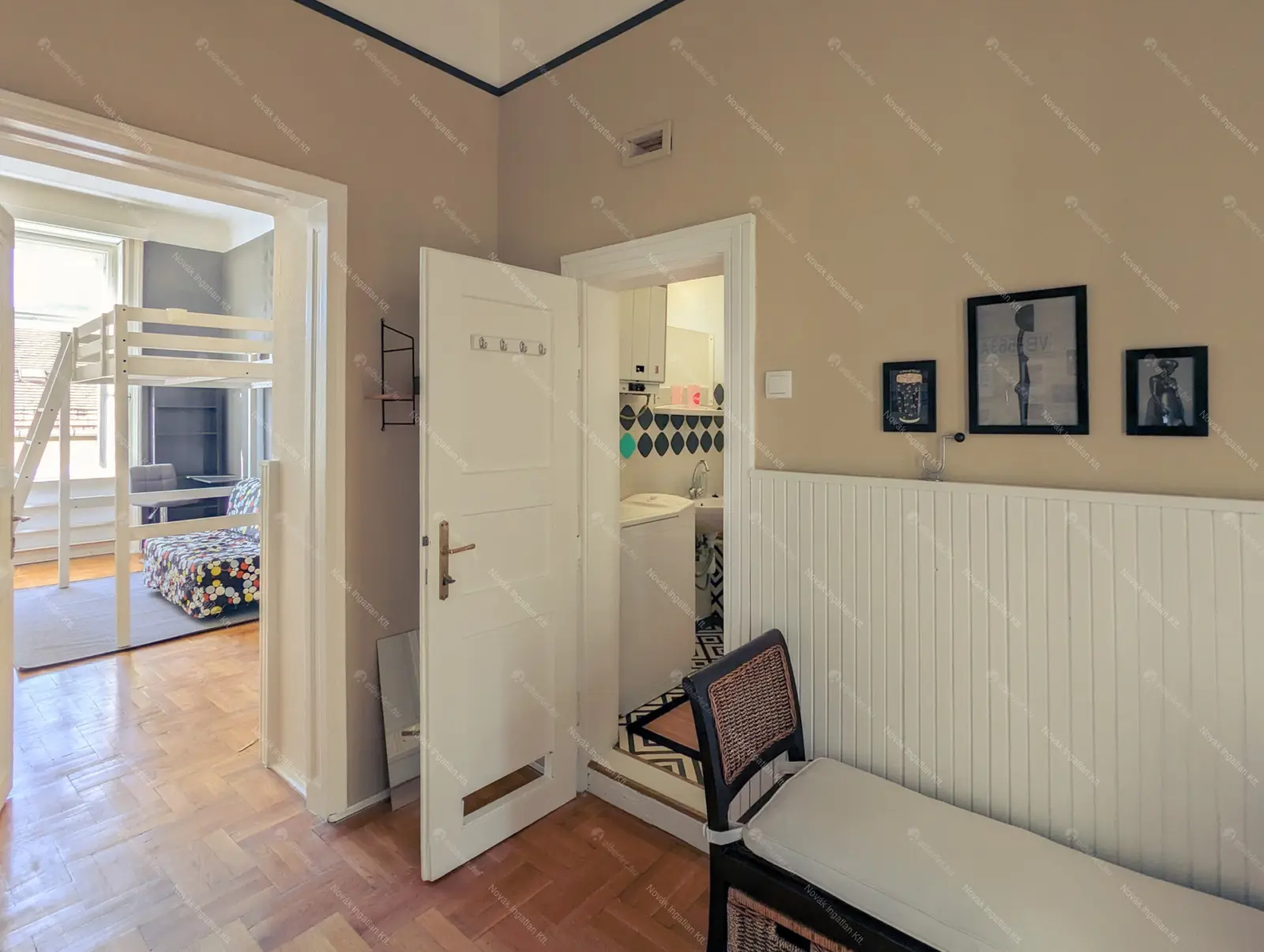 Kiadó albérlet 230000 Ft/hó áron: Budapest, VII. kerület  Almássy tér. Mérete: 40 nm, 1 szobás | Alberlet.hu - 6650243