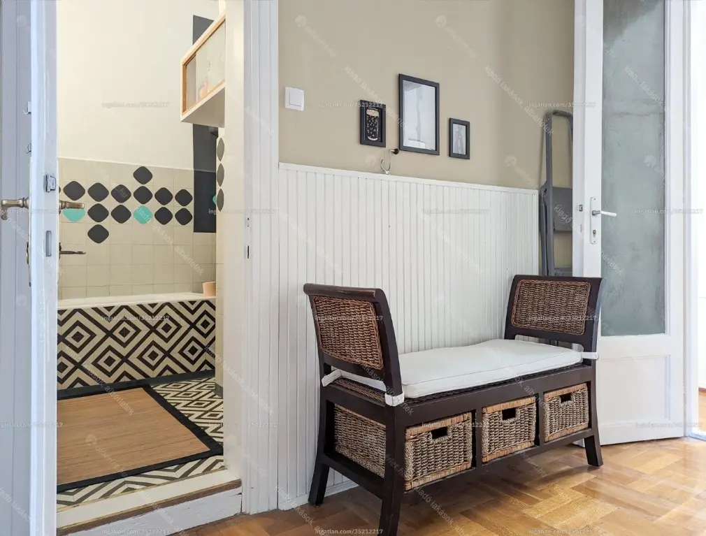 Kiadó albérlet 220000 Ft/hó áron: Budapest, VII. kerület  Almássy utca. Mérete: 40 nm, 1 szobás | Alberlet.hu - 6653559