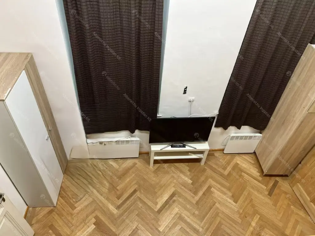 Kiadó albérlet 240000 Ft/hó áron: Budapest, VII. kerület  Almássy utca. Mérete: 42 nm, 2 szobás | Alberlet.hu - 6668678