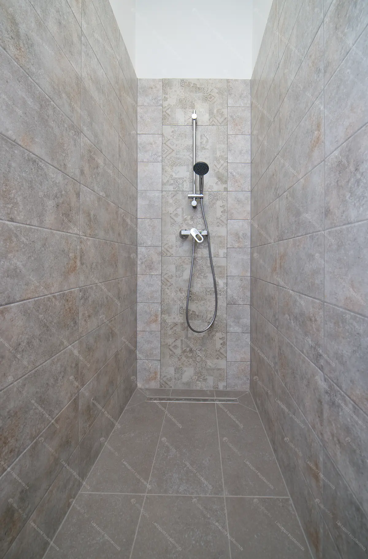 Kiadó albérlet 360000 Ft/hó áron: Budapest, VII. kerület  Alsó erdősor. Mérete: 68 nm, 3 szobás | Alberlet.hu - 6685334