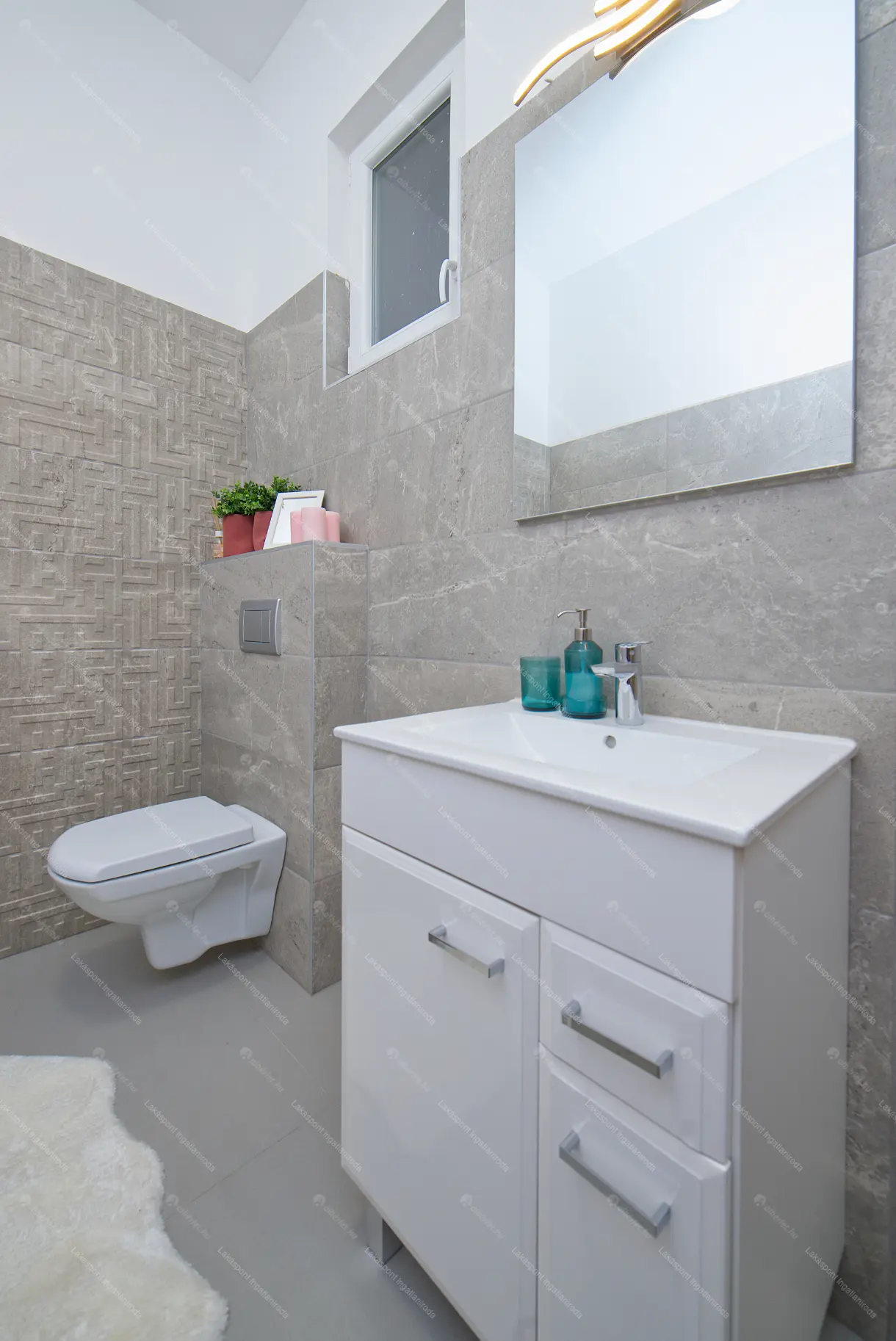 Kiadó albérlet 360000 Ft/hó áron: Budapest, VII. kerület  Alsó erdősor. Mérete: 68 nm, 3 szobás | Alberlet.hu - 6694286