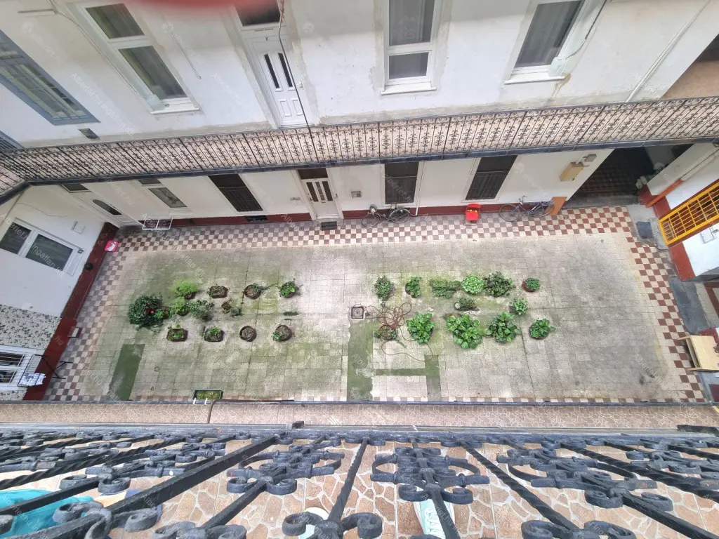 Kiadó albérlet 170000 Ft/hó áron: Budapest, VII. kerület  Alsó erdősor utca. Mérete: 34 nm, 1 szobás | Alberlet.hu - 6700008