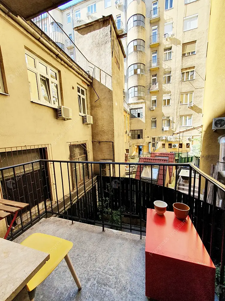 Kiadó albérlet 220000 Ft/hó áron: Budapest, VII. kerület  Asbóth utca. Mérete: 25 nm, 1 szobás | Alberlet.hu - 6632690