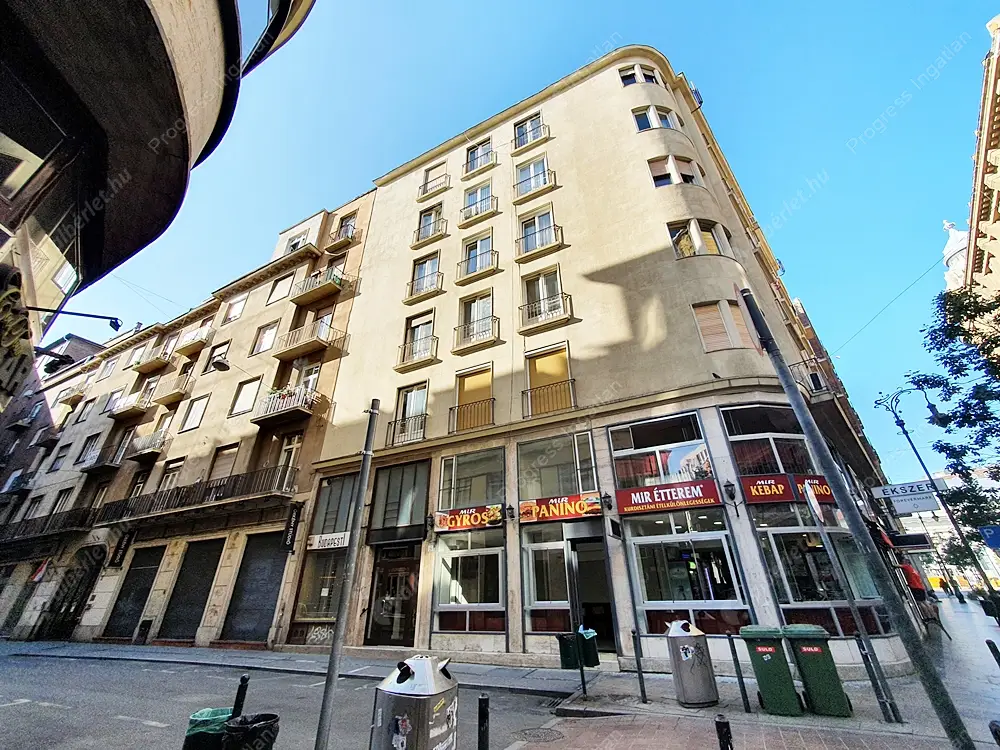 Kiadó albérlet 220000 Ft/hó áron: Budapest, VII. kerület  Asbóth utca. Mérete: 25 nm, 1 szobás | Alberlet.hu - 6632698