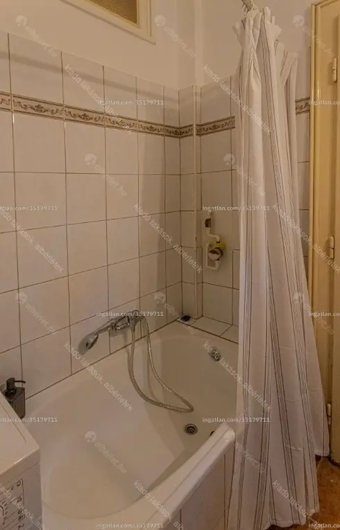 Kiadó albérlet 210000 Ft/hó áron: Budapest, VII. kerület  Asbóth utca. Mérete: 26 nm, 1 szobás | Alberlet.hu - 6649147