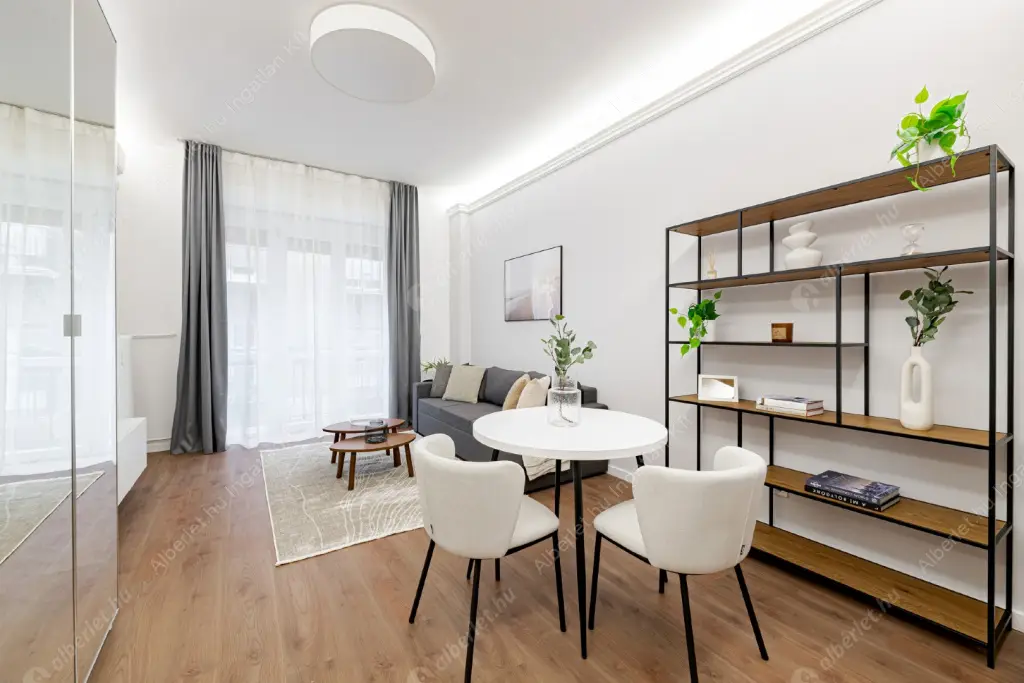 Kiadó albérlet 280000 Ft/hó áron: Budapest, VII. kerület  Asbóth utca. Mérete: 33 nm, 1 szobás | Alberlet.hu - 6588547