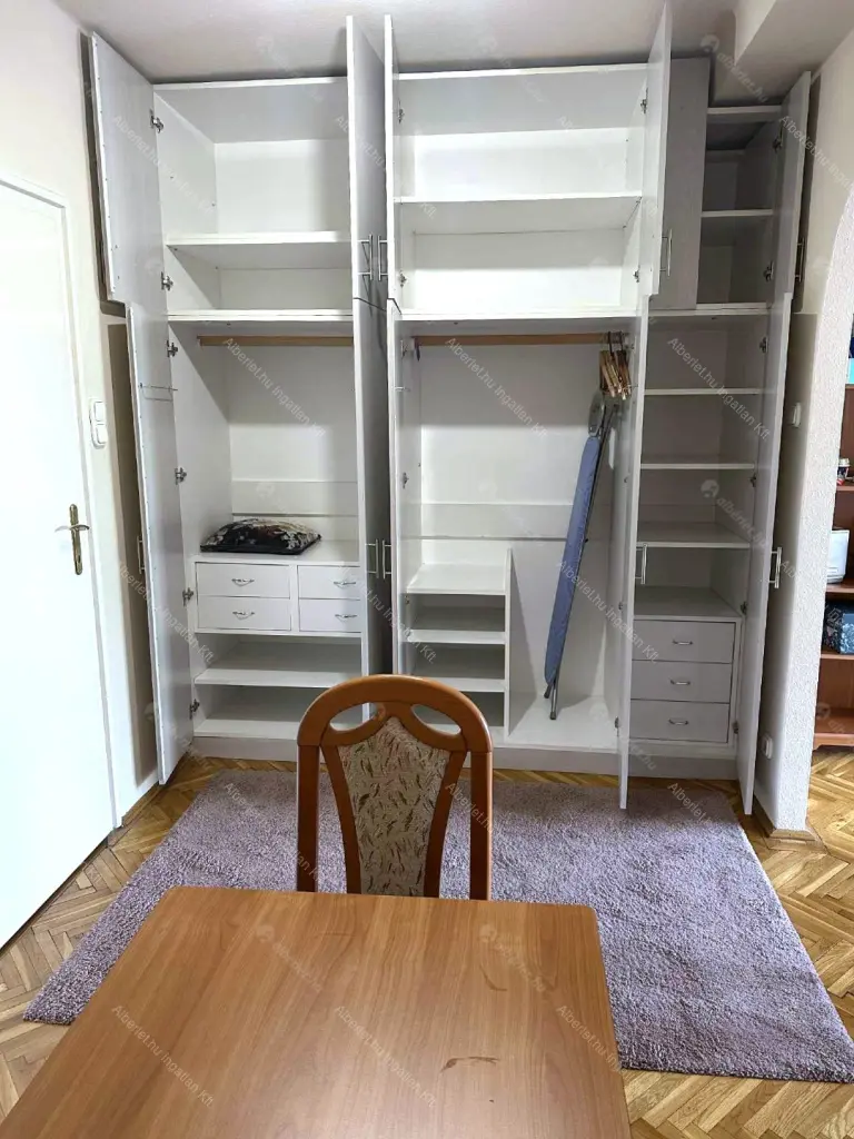 Kiadó albérlet 200000 Ft/hó áron: Budapest, VII. kerület  Bajza utca. Mérete: 32 nm, 1 szobás | Alberlet.hu - 6649771