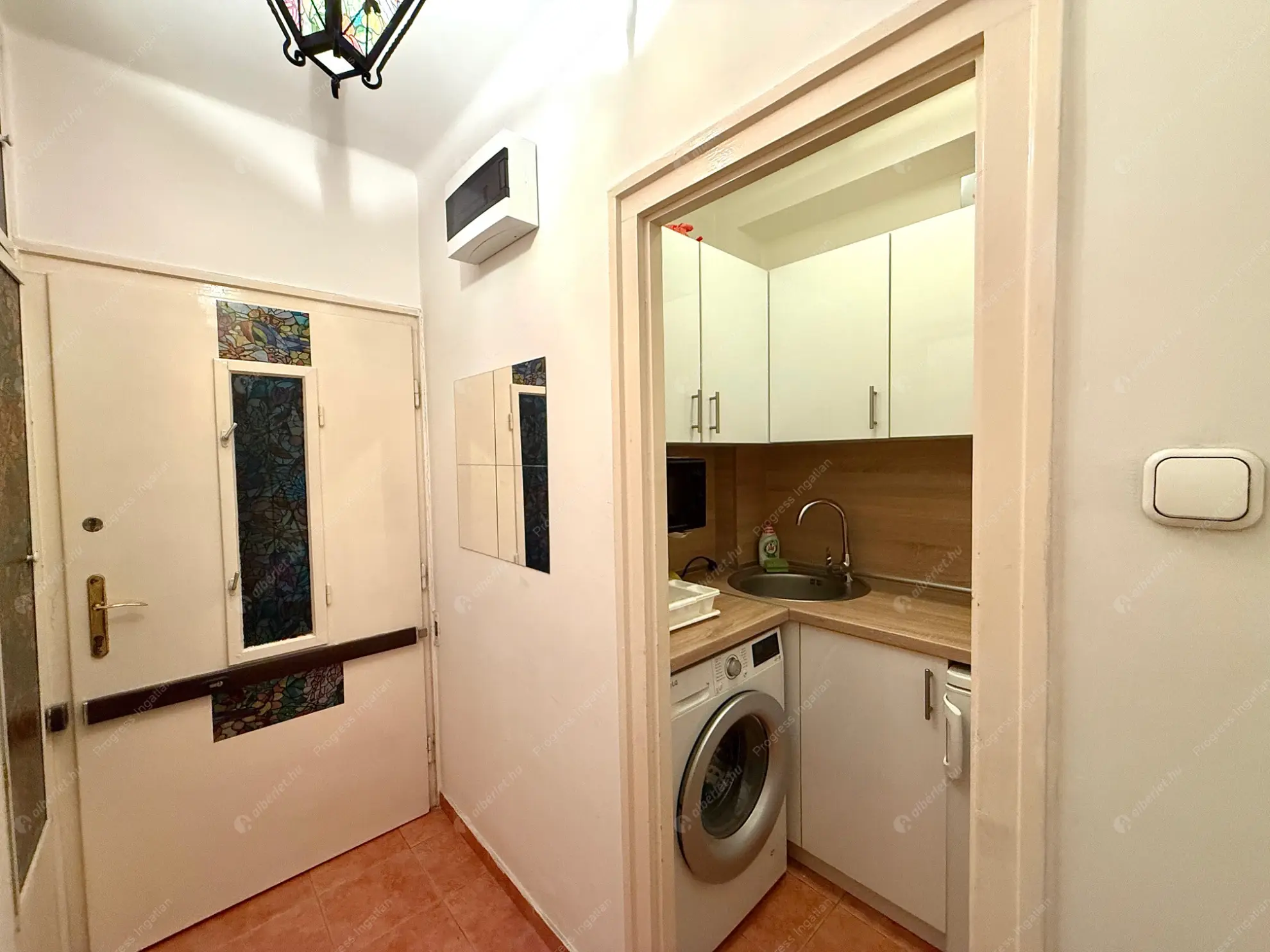 Kiadó albérlet 230000 Ft/hó áron: Budapest, VII. kerület  Bajza utca. Mérete: 36 nm, 1 szobás | Alberlet.hu - 6617225