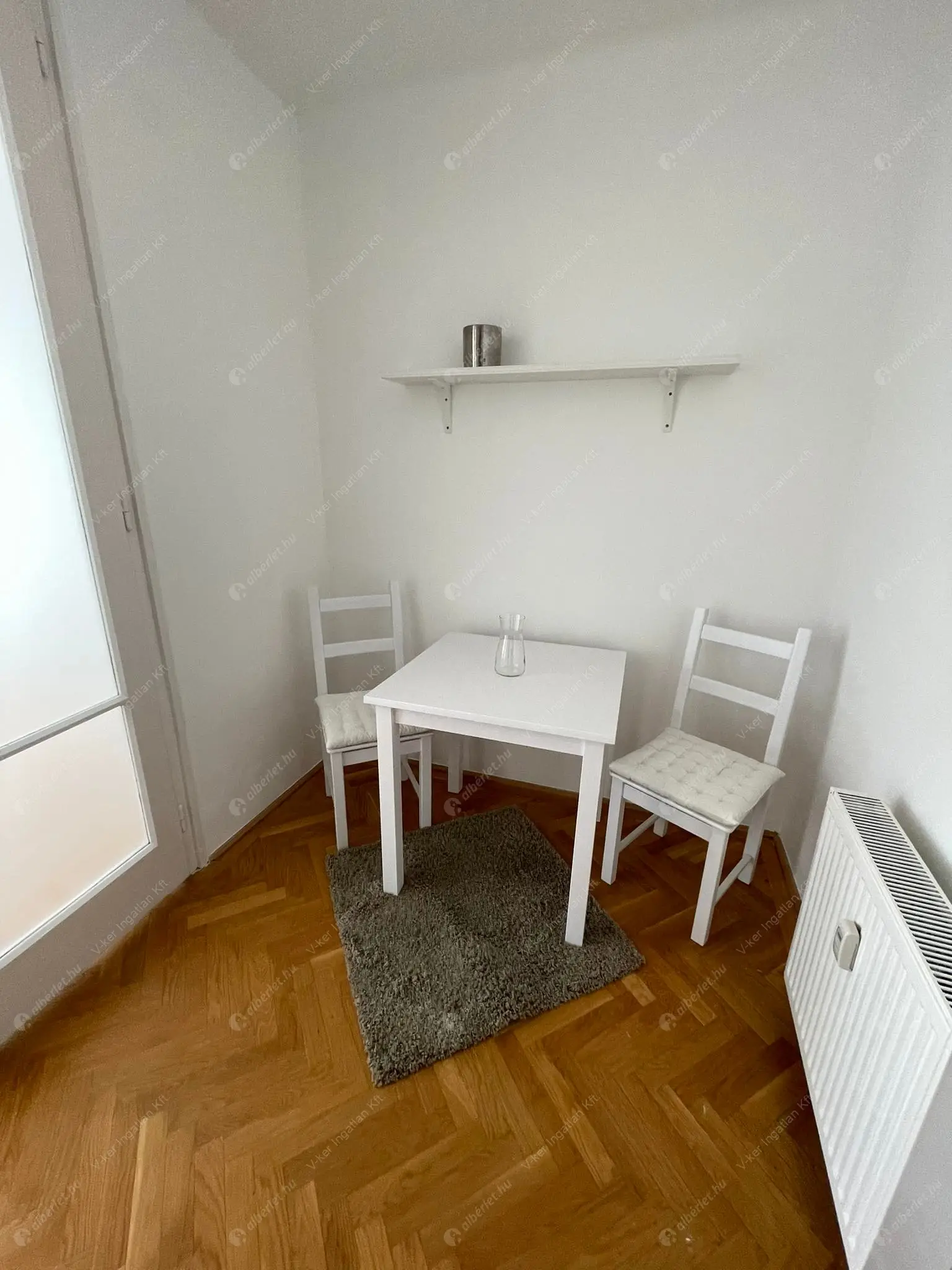 Kiadó albérlet 200000 Ft/hó áron: Budapest, VII. kerület  Bajza utca. Mérete: 40 nm, 1 szobás | Alberlet.hu - 5555880