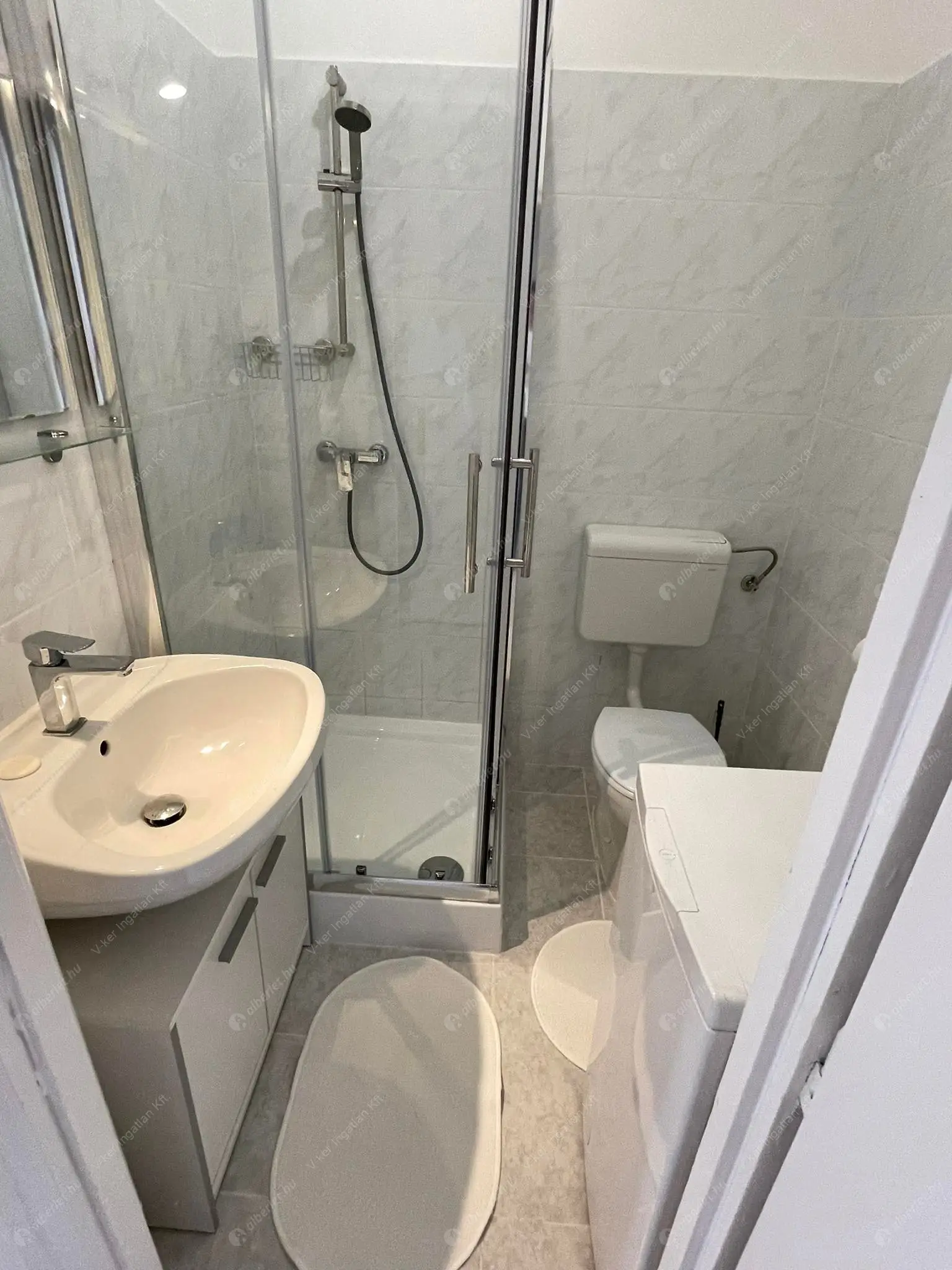 Kiadó albérlet 200000 Ft/hó áron: Budapest, VII. kerület  Bajza utca. Mérete: 40 nm, 1 szobás | Alberlet.hu - 5555888