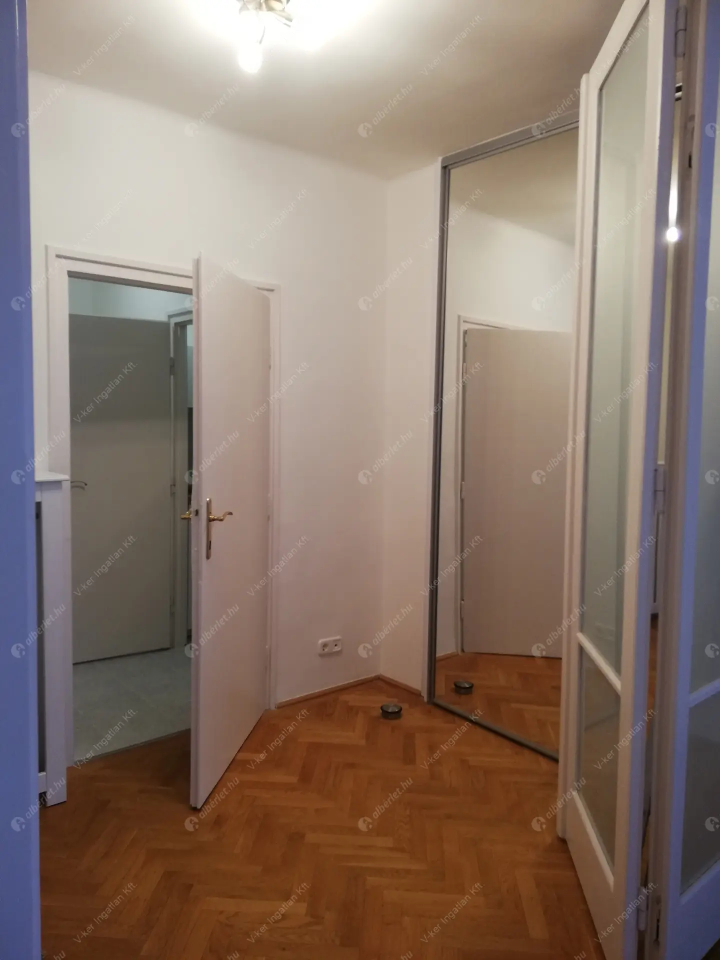 Kiadó albérlet 200000 Ft/hó áron: Budapest, VII. kerület  Bajza utca. Mérete: 40 nm, 1 szobás | Alberlet.hu - 5564899