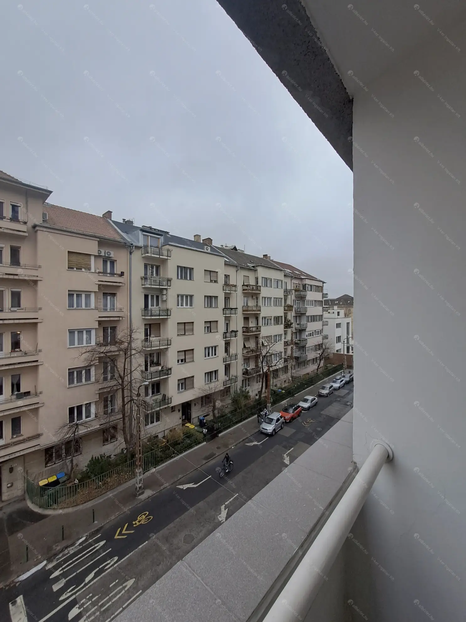 Kiadó albérlet 180000 Ft/hó áron: Budapest, VII. kerület  Bajza utca. Mérete: 40 nm, 1 szobás | Alberlet.hu - 6606789