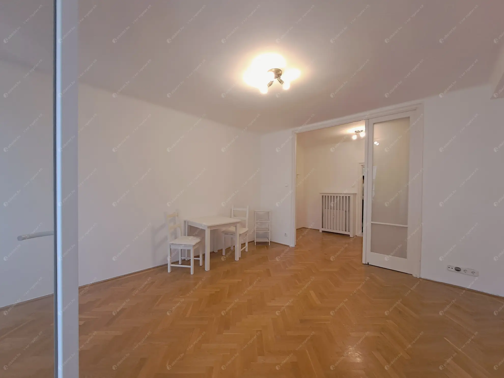 Kiadó albérlet 180000 Ft/hó áron: Budapest, VII. kerület  Bajza utca. Mérete: 40 nm, 1 szobás | Alberlet.hu - 6606791