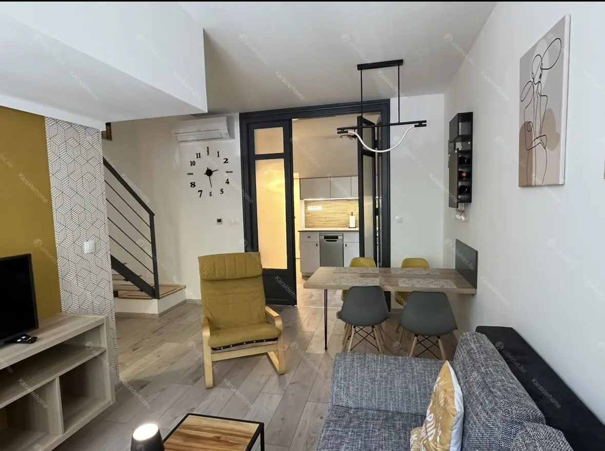 Kiadó albérlet 275000 Ft/hó áron: Budapest, VII. kerület  Barcsay . Mérete: 38 nm, 1 szobás | Alberlet.hu - 6705704